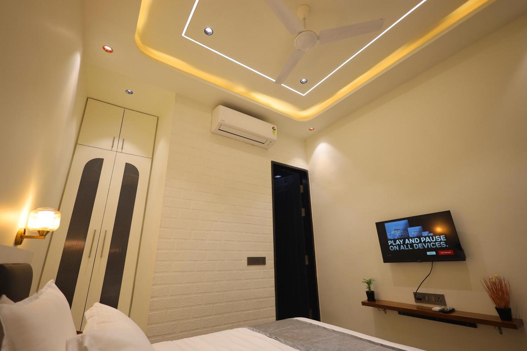 Narayana Homes Mathura Luaran gambar
