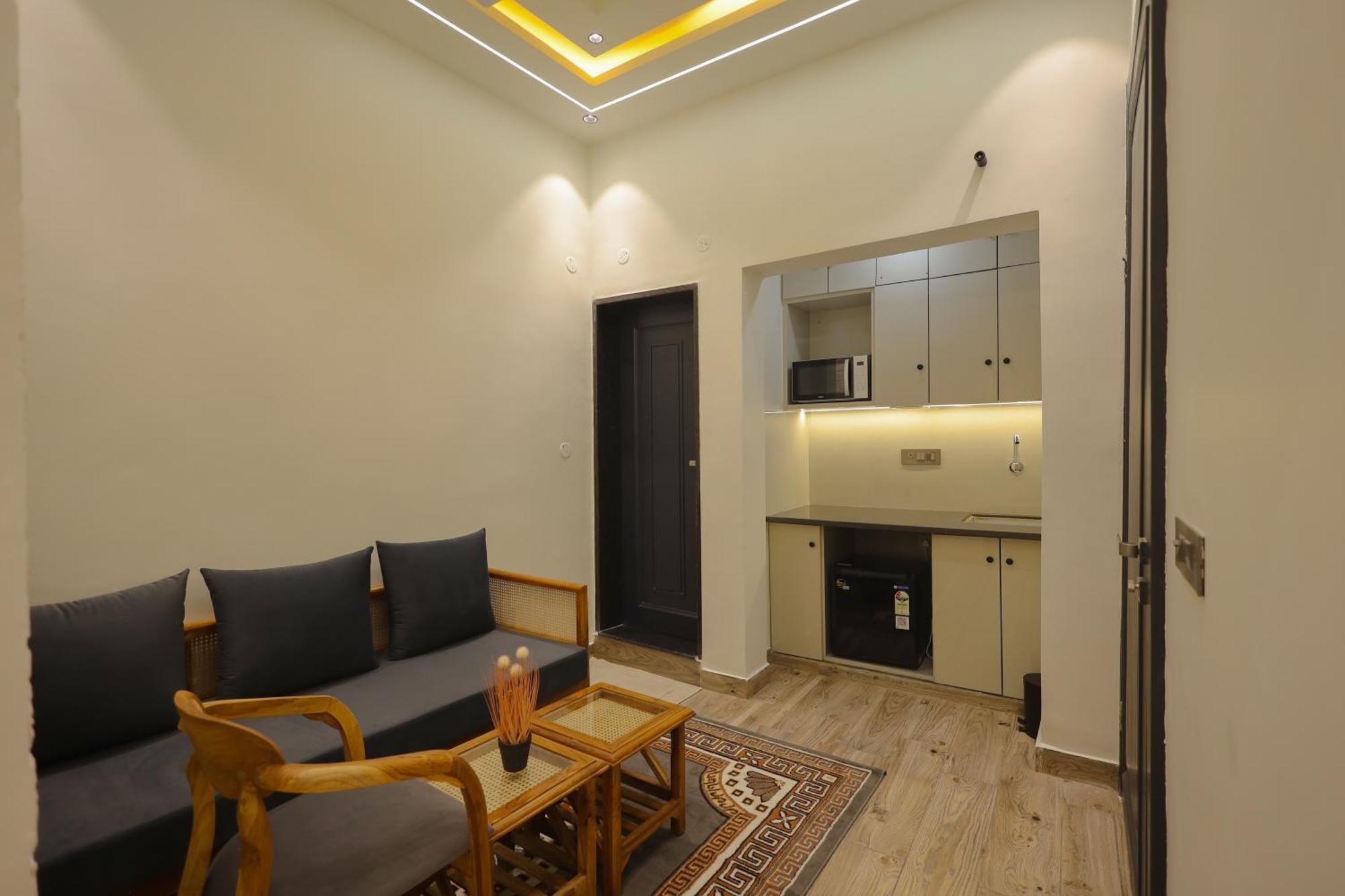 Narayana Homes Mathura Luaran gambar