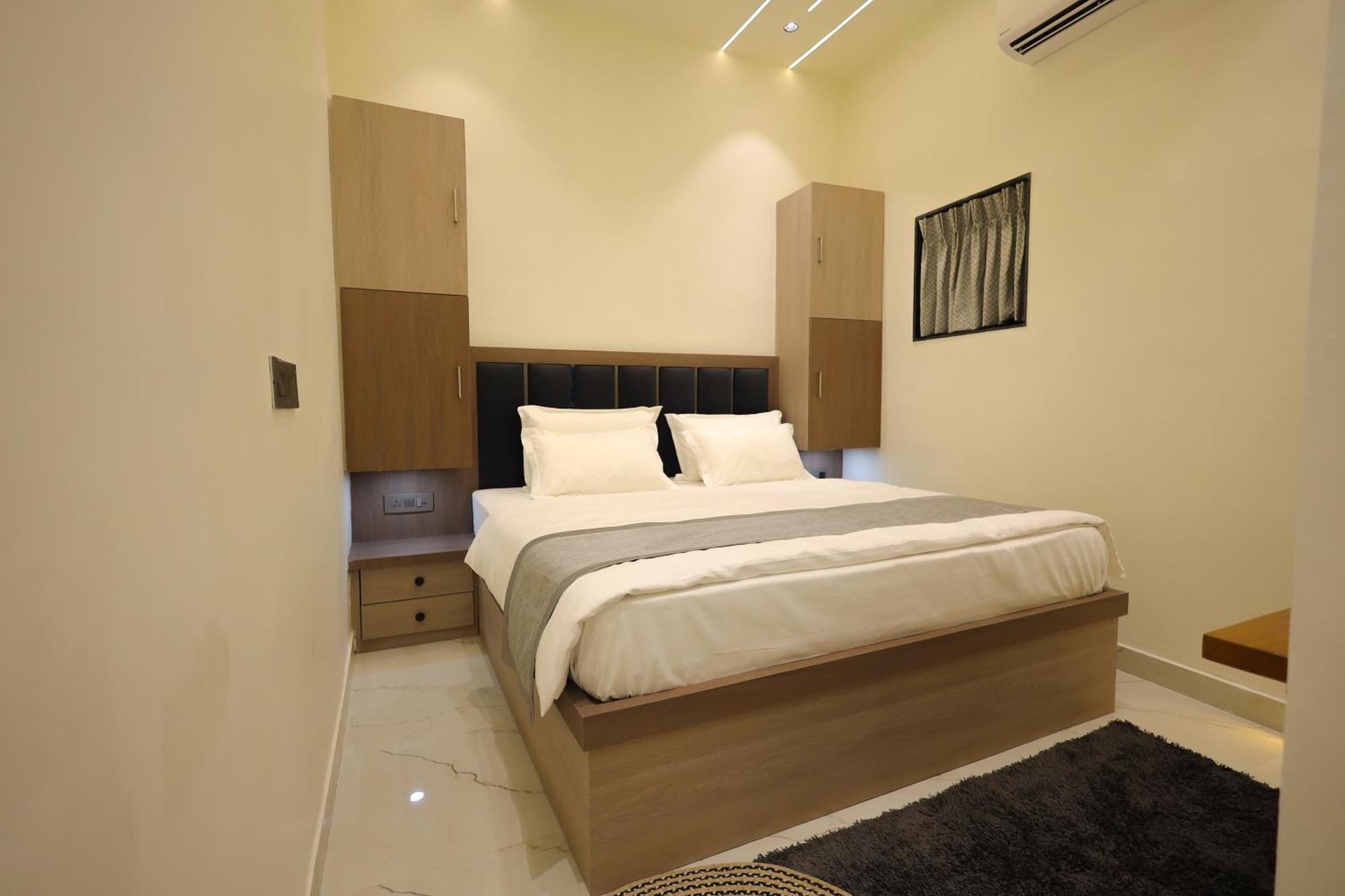 Narayana Homes Mathura Luaran gambar