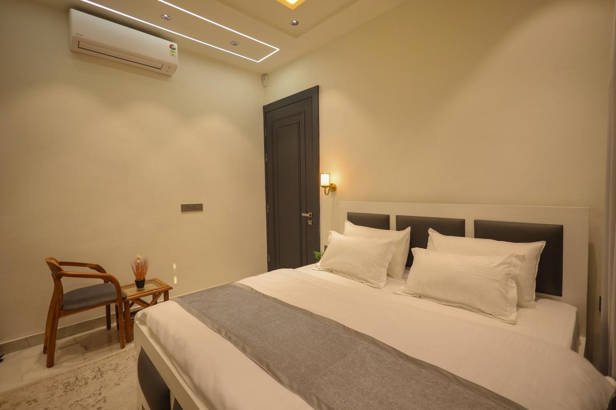 Narayana Homes Mathura Luaran gambar