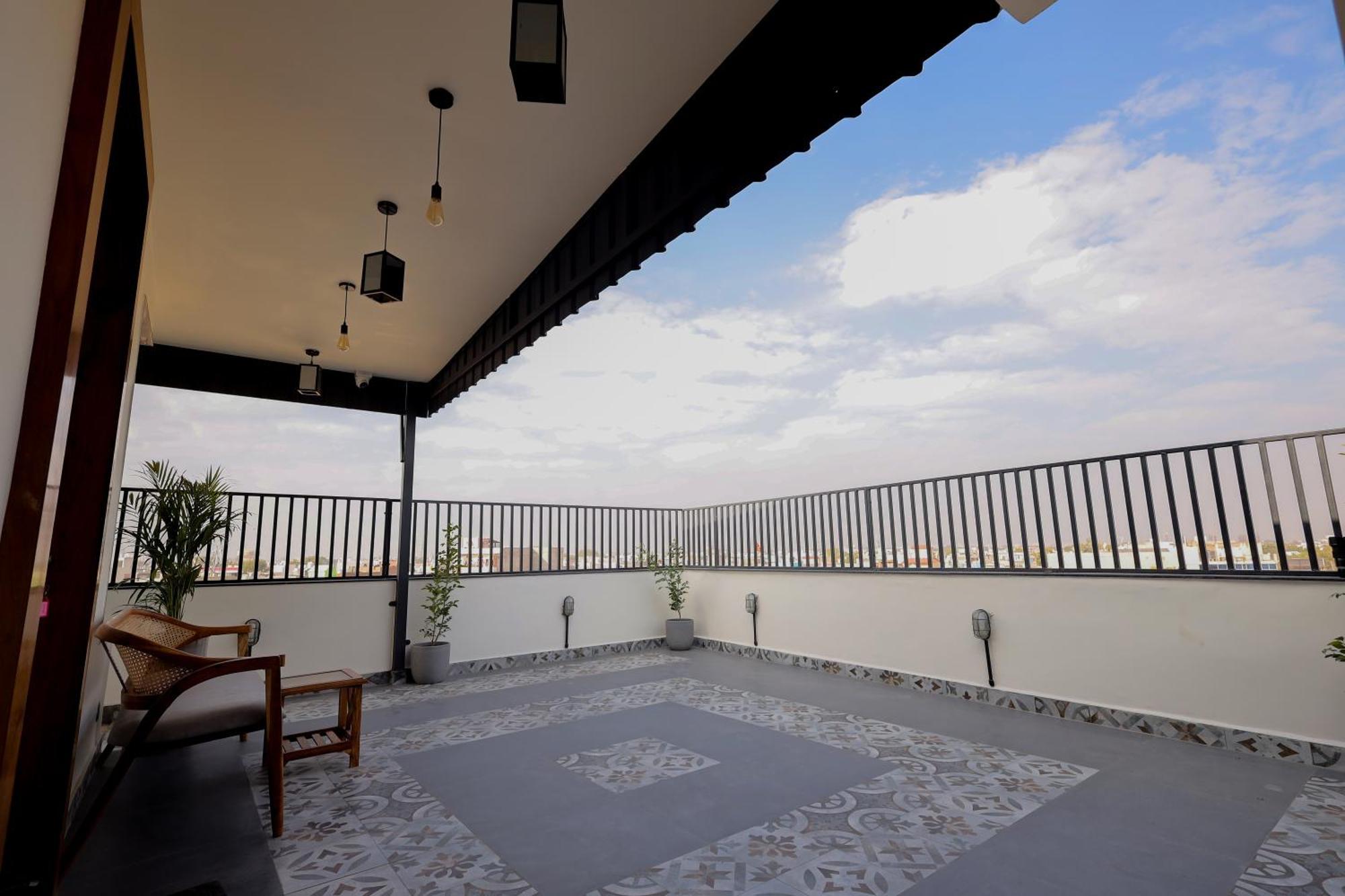 Narayana Homes Mathura Luaran gambar